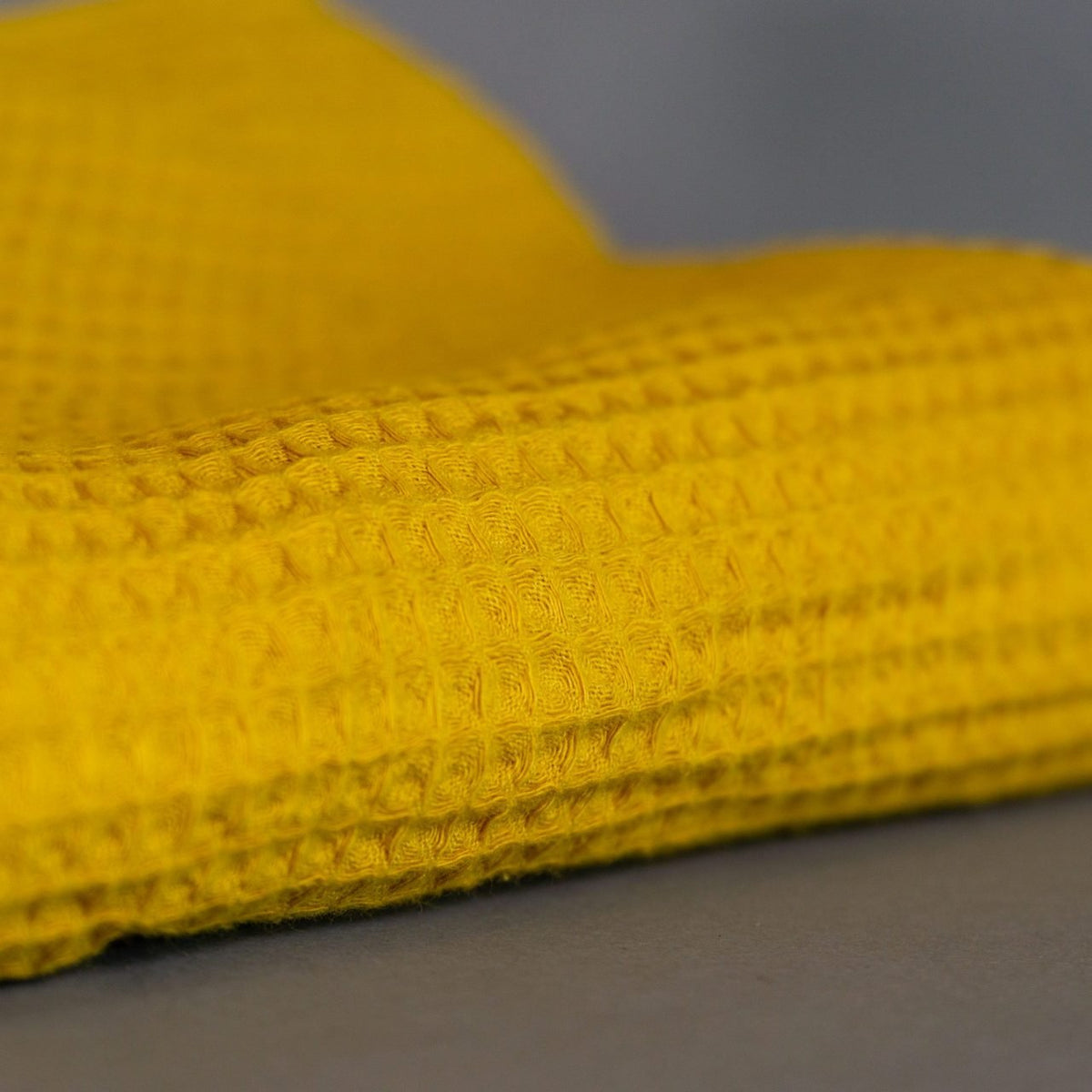 Waffle fabric towel for body