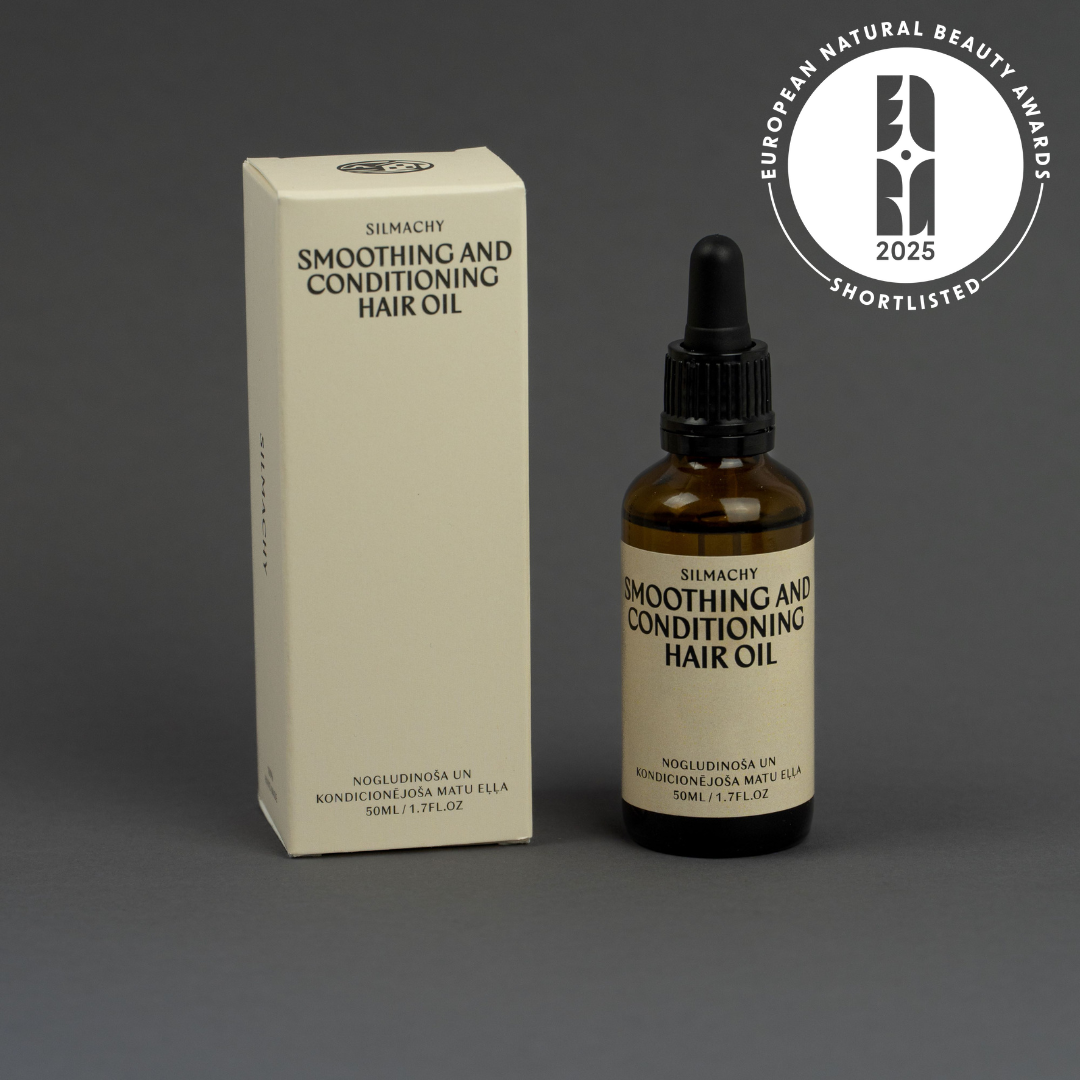 Smoothing and Conditioning hair oil for dry hair
